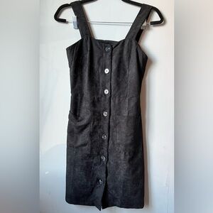 Suede Button up mini black dress with pockets. NEW size S


41